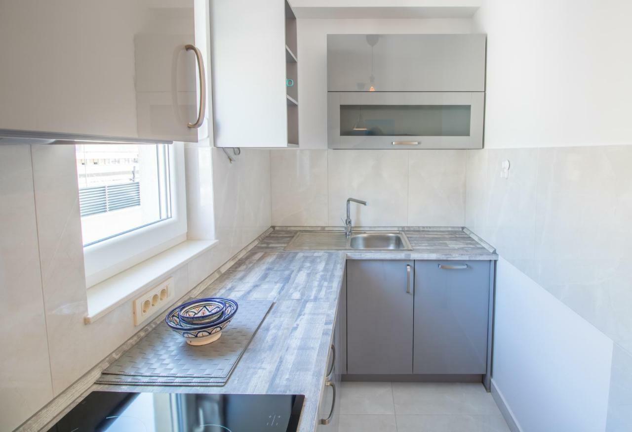 Mary Apartment Omiš Exterior foto